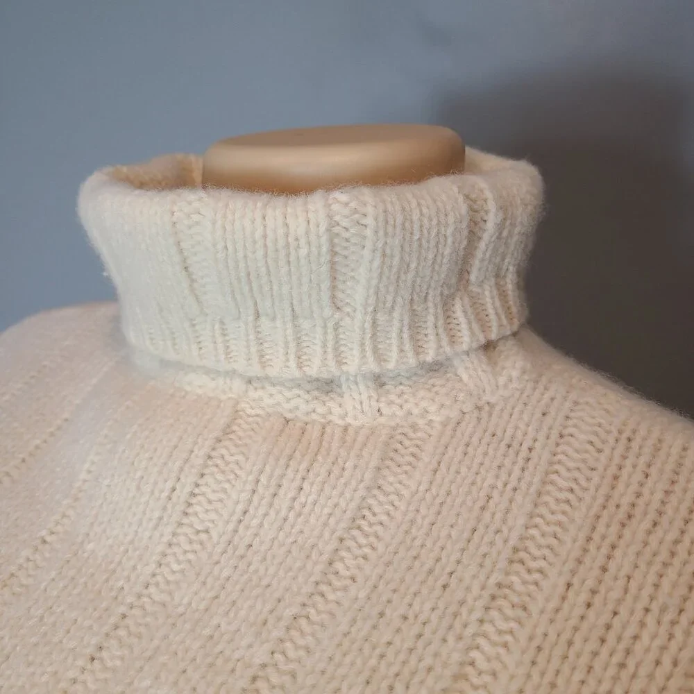 VTG Express Tricot Cable Knit‎ Sweater Women Medium Lambs Wool 90s Y2K Old Money